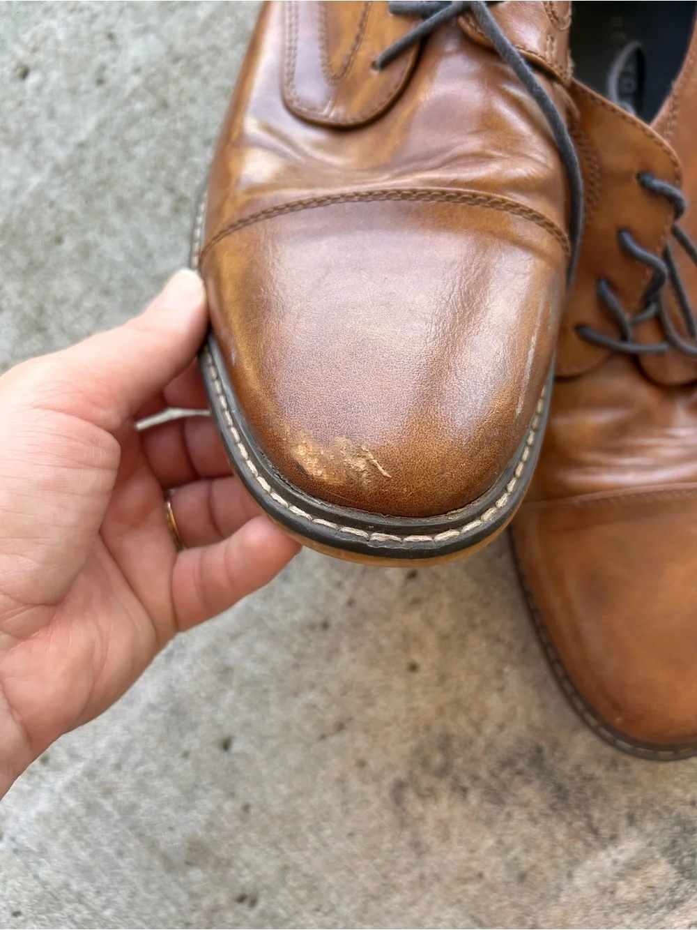 Classic Tan Leather Derby Shoes for Men